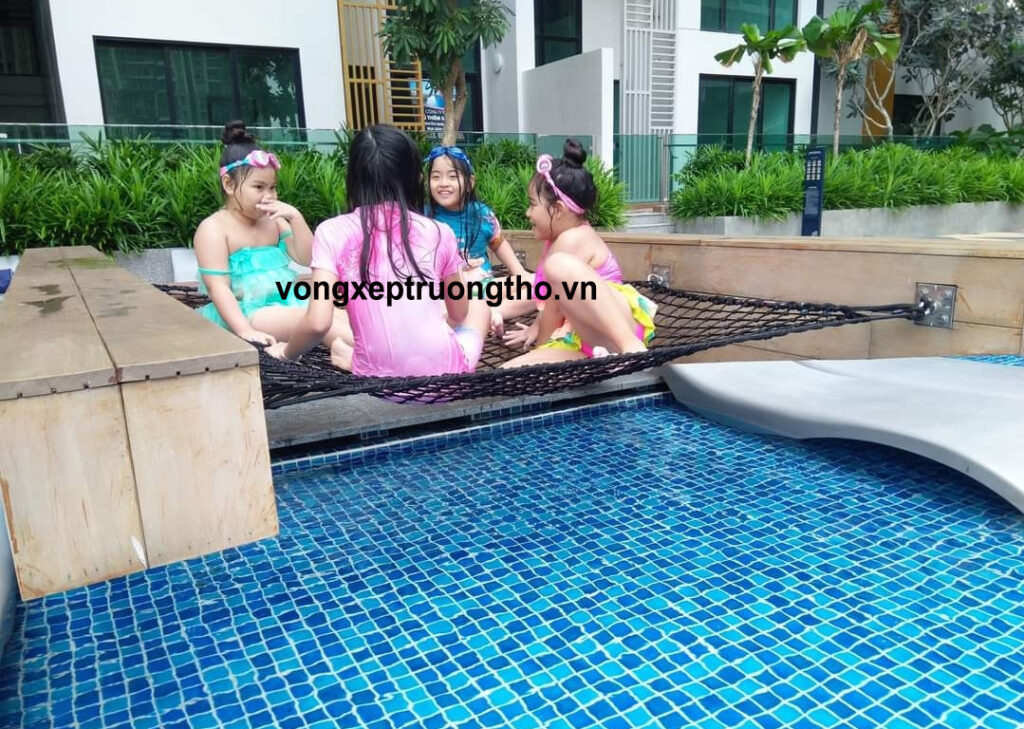 Lưới an toàn giếng trời